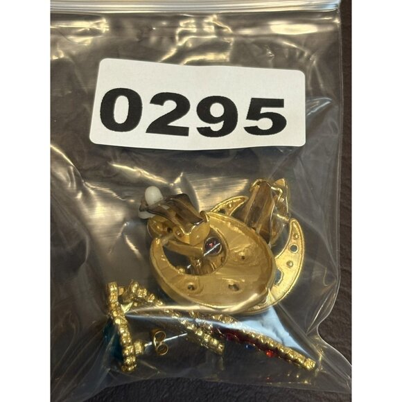 Lot of 2 80’s Vintage Runway Clip Pierced Door Knocker Enamel Earrings Gold Tone - Picture 8 of 8